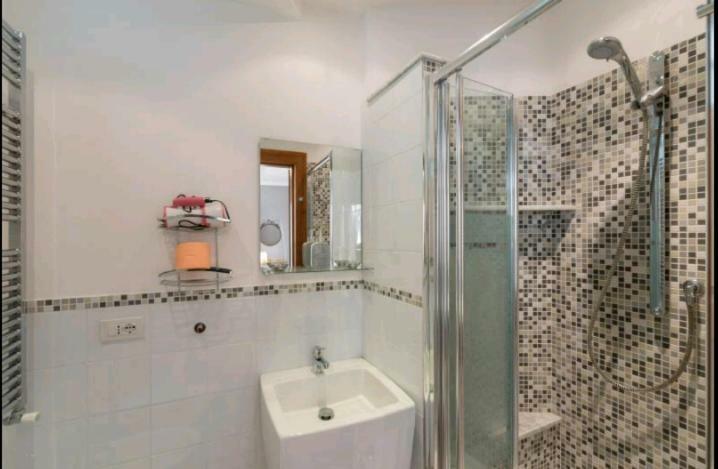 Holiday Rooms Флоренция Екстериор снимка