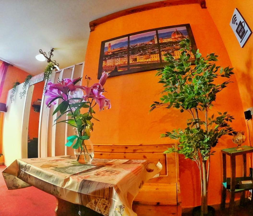 Holiday Rooms Флоренция Екстериор снимка
