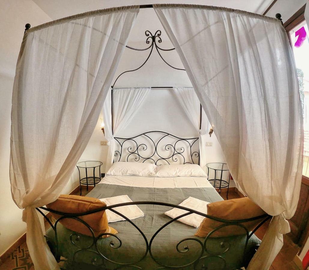 Holiday Rooms Флоренция Екстериор снимка